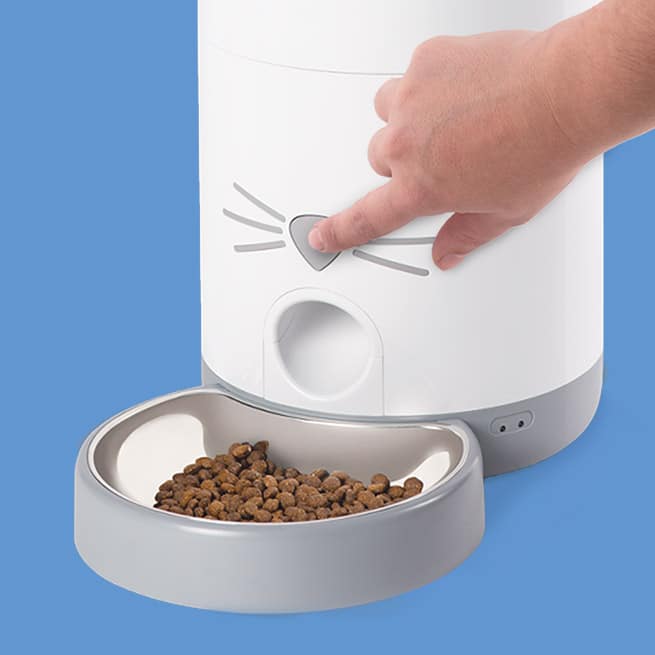 press the reset button smart feeder