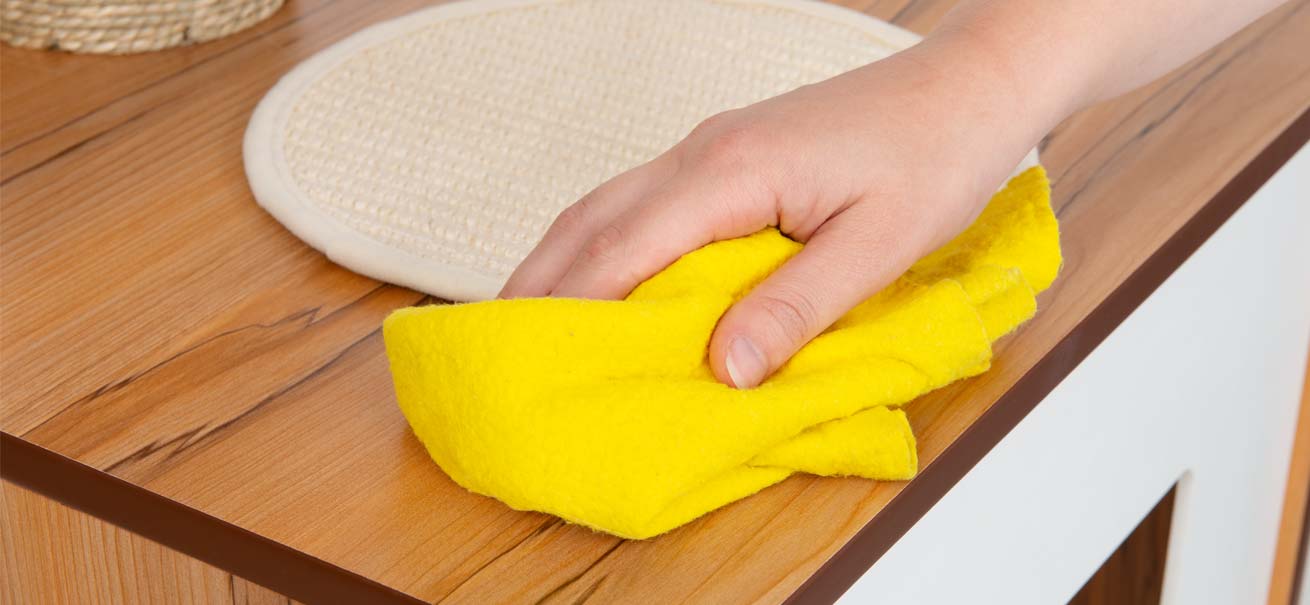 Sweep dust from the panels in no-time with a microfiber cloth