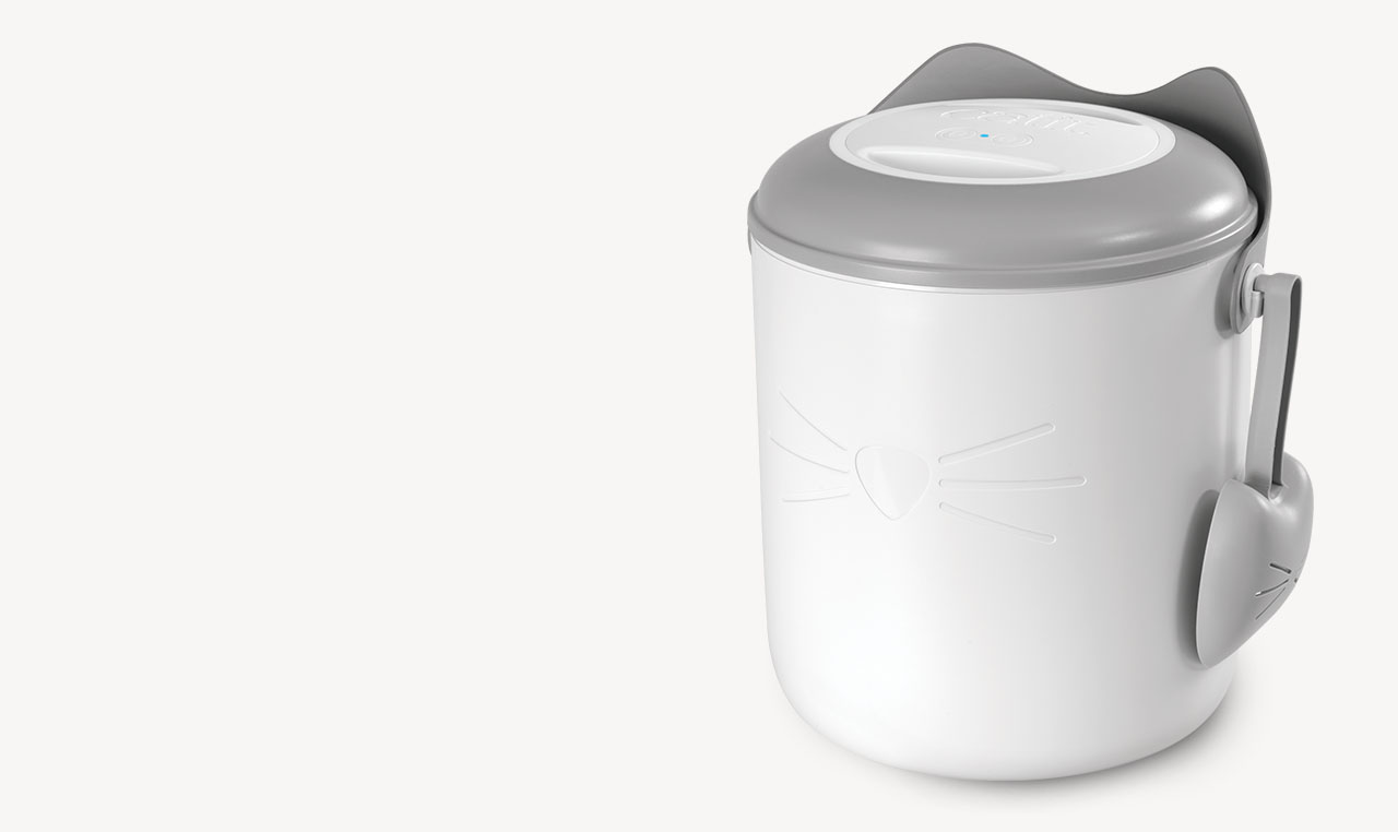 Catit PIXI vacuum container with a grey lid and a matching scoop attached to the side